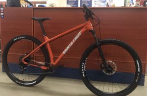 2019 Santa Cruz Chameleon (orange)